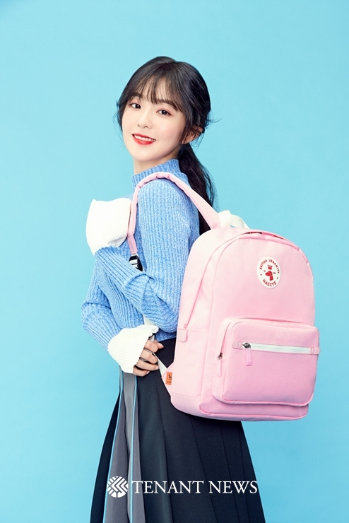 레드벨벳 아이린, 백팩 메고 상큼미 뿜뿜!