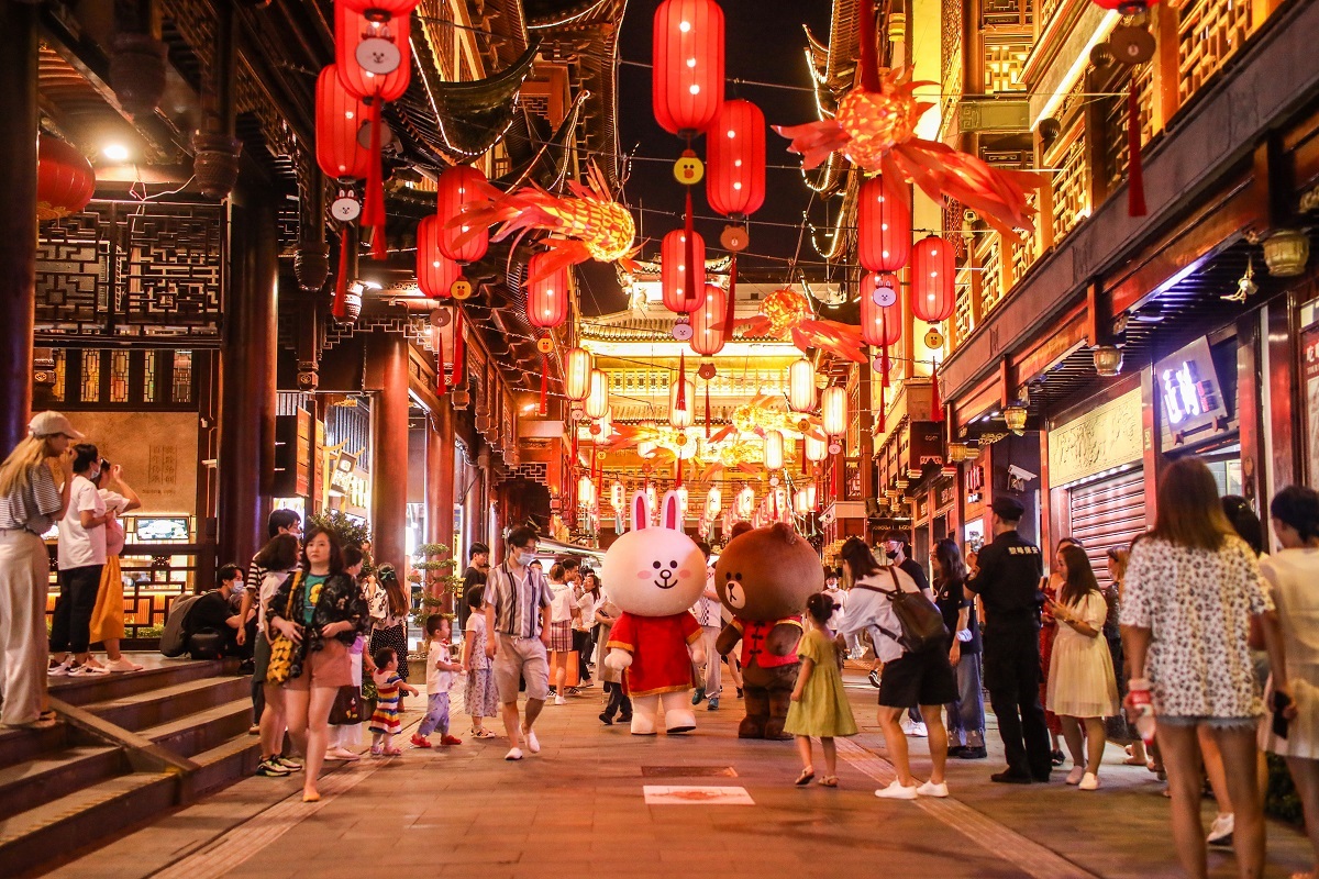 라인프렌즈, 중국 광군제 기간 역대급 매출 207억 원 달성 - TENANT news
