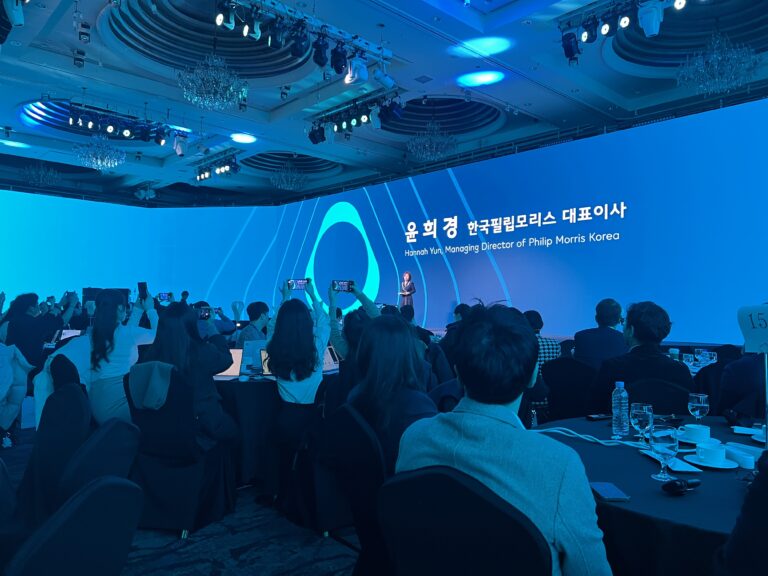 한국필립모리스, 전자담배 신제품 ‘아이코스 일루마 i’ 전격 출시