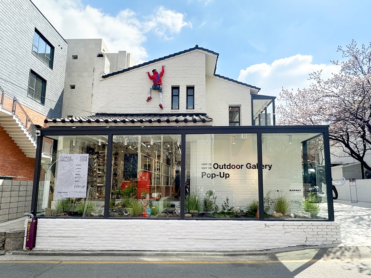 크리스에프엔씨 CREAS F&C