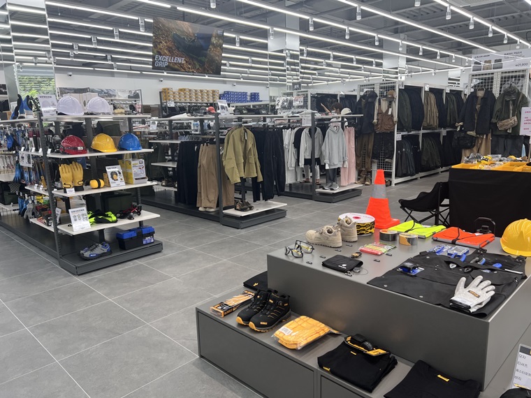 Worku Butic 워크업(work up), 1조 5천억 워크웨어 시장 도전… 가파른 성장세로 주목 - TENANT news