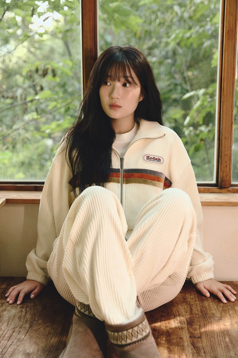 코닥어패럴, 2025FW 빈티지 컬러 아우터 라인업 제안 - TENANT news