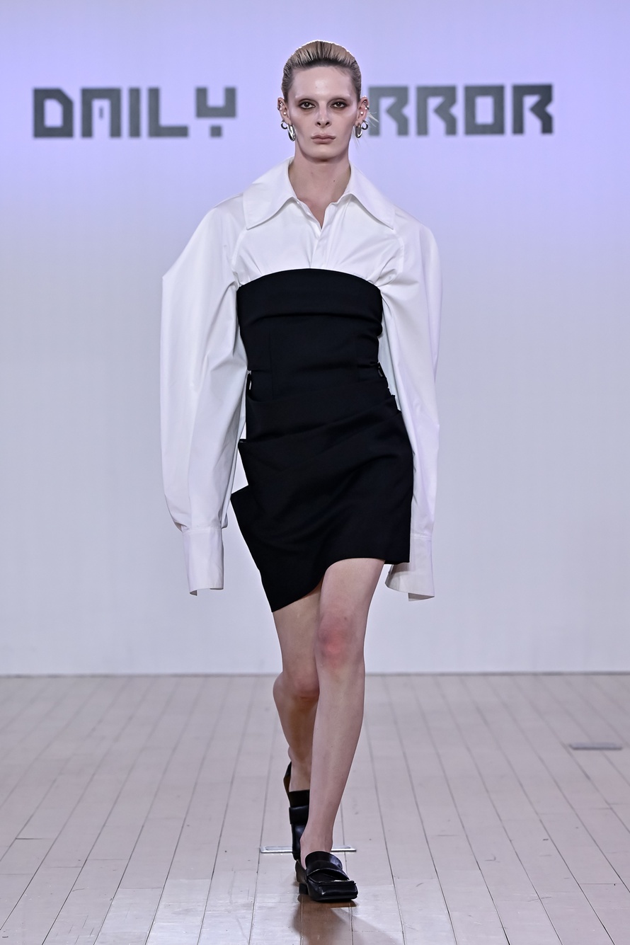 2026-fw-fashion-kode-daily-mirror-runway