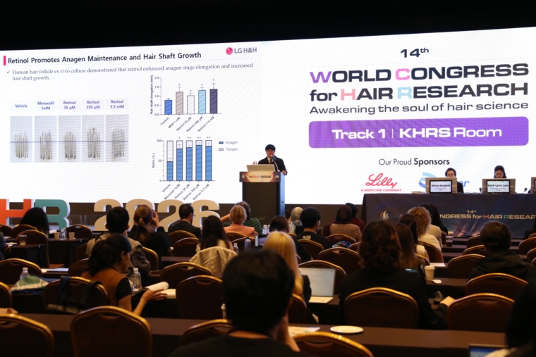 세계 최대 규모의 모발 연구 학술대회인 세계모발학회(World Congress for Hair Research, WCHR)에서 이 같은 내용의 여성형 탈모 관리에 대한 연구 성과를 발표했다