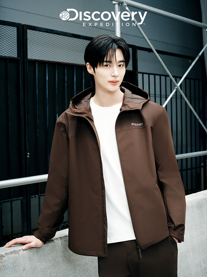 F&F, 디스커버리 글로벌 IP 인수