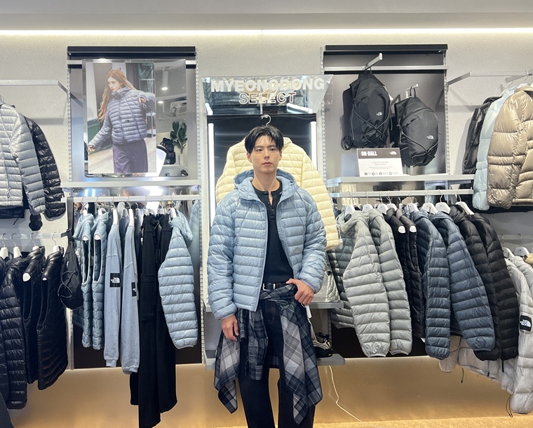 노스페이스 화이트라벨 명동 라운지
