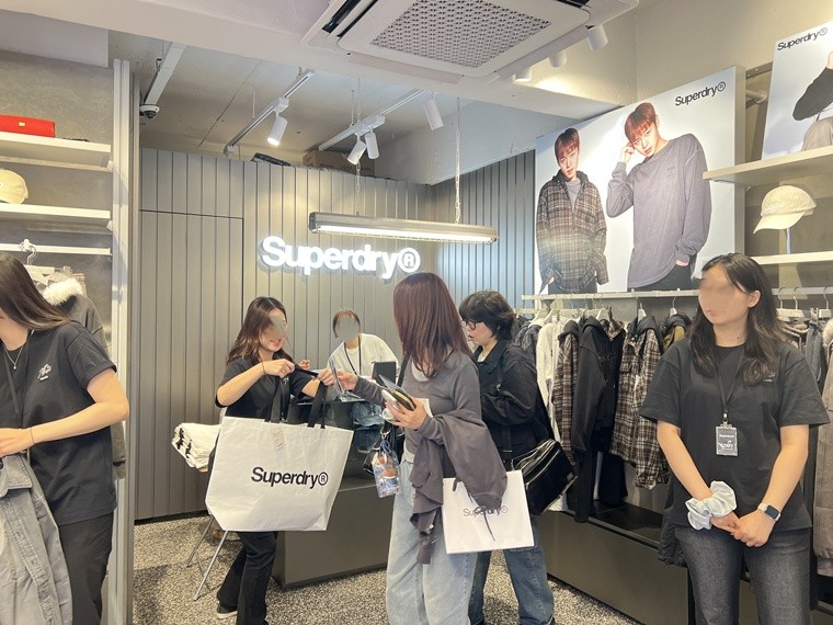 슈퍼드라이 성수 팝업스토어