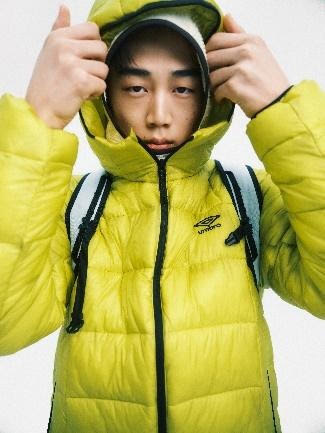 시스루 소재 앞세운 엄브로